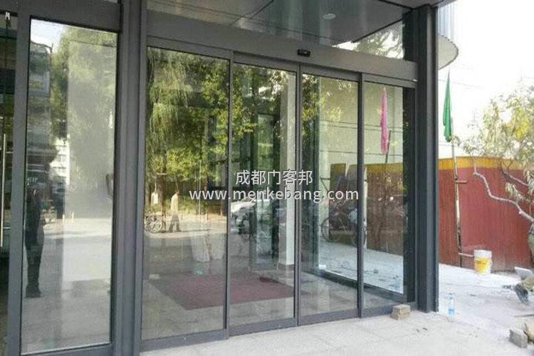 型材自動(dòng)門特點(diǎn)