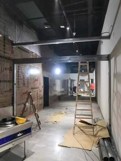 負(fù)一樓門禁自動(dòng)門案例